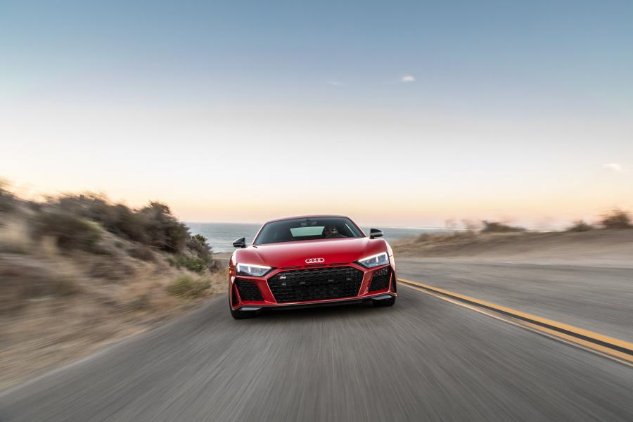  Audi R8 V10 Performance 2019 года  (NA) (фото 15 из 62)
